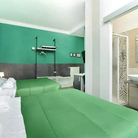 Comfort Rooms Piazza Mariano Armellini