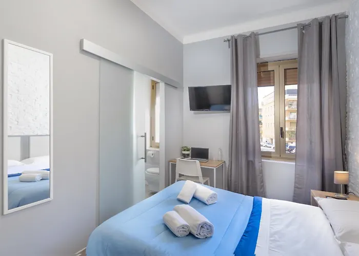 בית הארחה Comfort Piazza Mariano Armellini 4*
